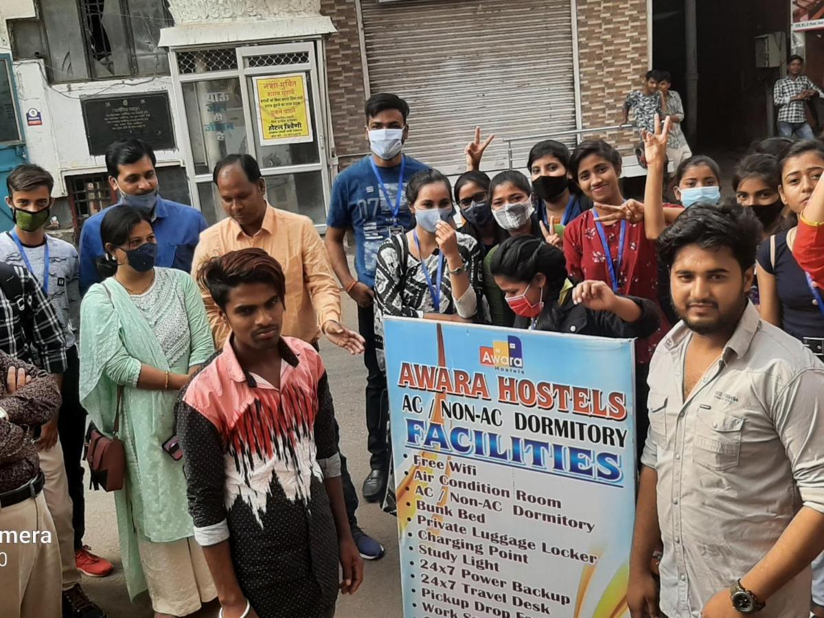 Awara Hostels & Dormitory Lucknow Exterior photo